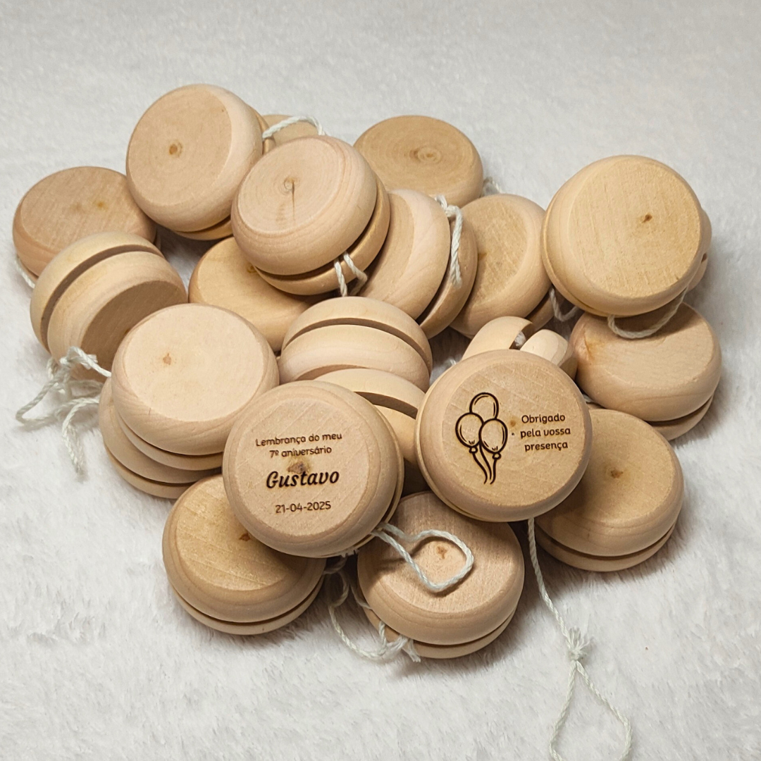 Lembrança: Io-Io Personalizado